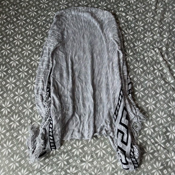 Cardigan - Picture 3 of 4